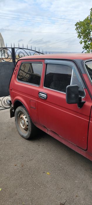 Продам Нива 2121
