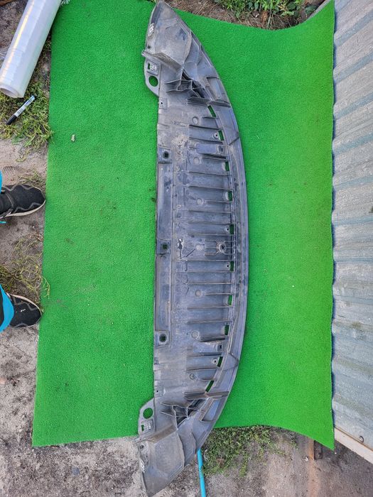EQA W243 płyta osłona pod silnik