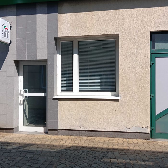 Wynajmę lokal na parterze