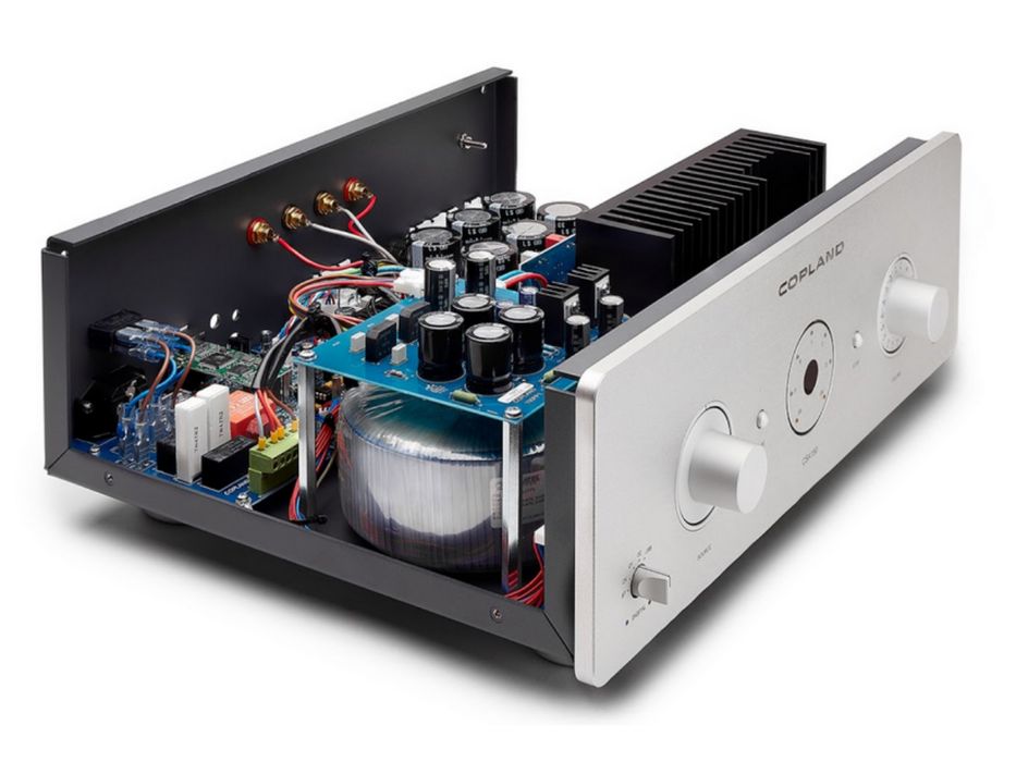 Amplificador COPLAND CSA-150