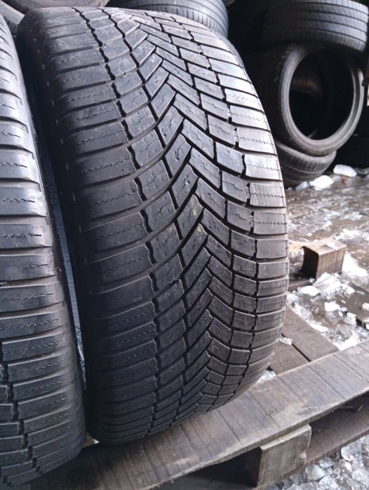 225.40.18 Bridgestone 2шт літо шини б/у гума склад Харків шиномонтаж