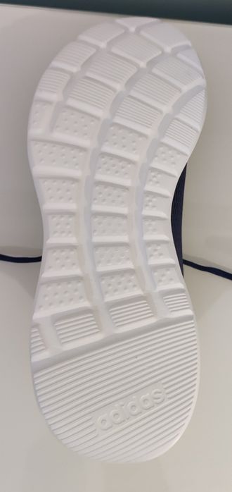 Adidas MarlinRun 42