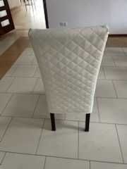 Sprzedaję używane pokrowce na krzesła.