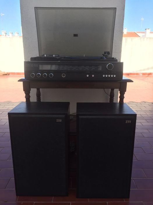 ITT Turntable (with Radio & Cassette Player)64751663973122122