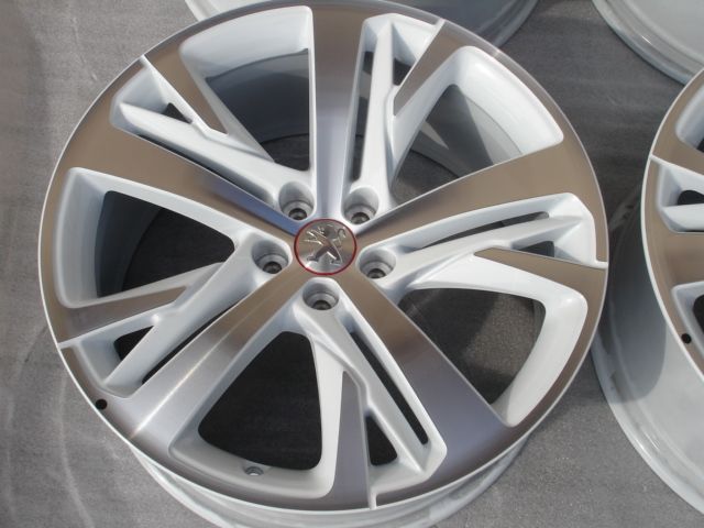 felga peugeot rcz 5x108 8,5jx19h2 ch5- et27   9800684277