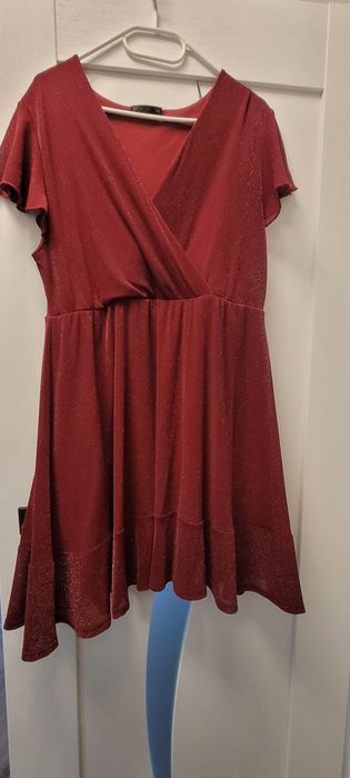 Sukienka bordowa brokatowa