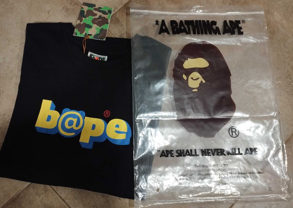 T-shirt Bape - Tamanho M