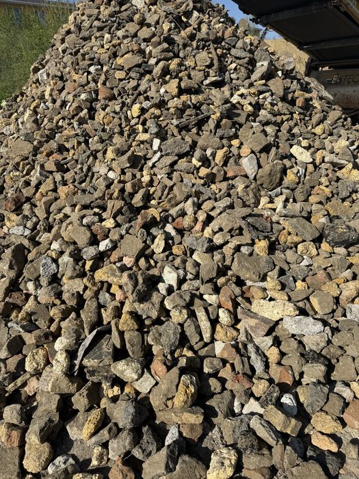 Бой бетона, вторичный щебень , отсев