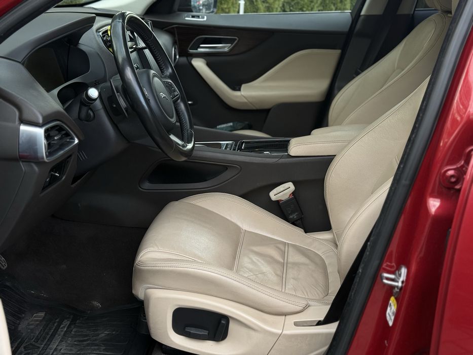 Jaguar f-pace 2016 2.0 d 2л. дизель ягуар європа