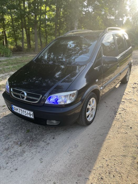 Opel Zafira A 2.0