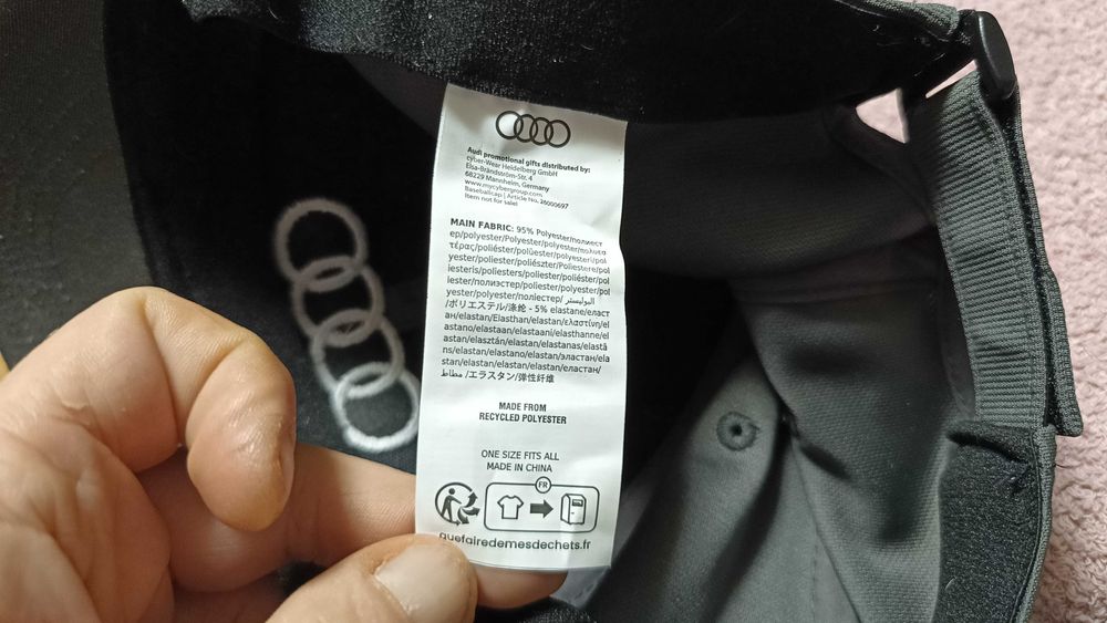 Czapka z daszkiem AUDI nowa stan idealny