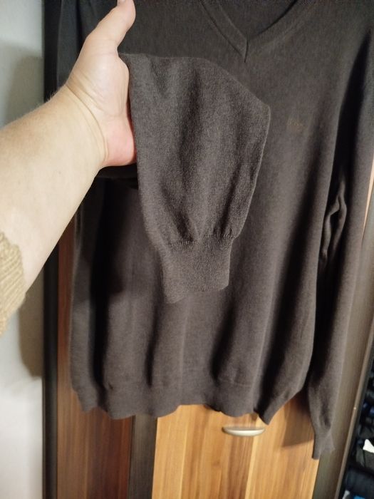 Sweterek męski Boss rozmiar XL/XXL