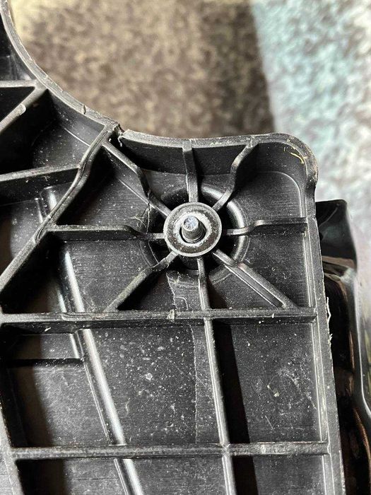 Нижній підсилювач бампера сабля Tesla Model 3 highland 1694328-00-d