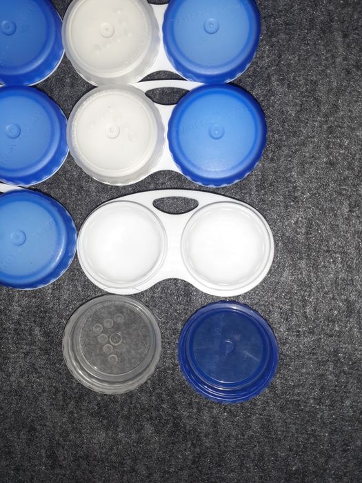 Контейнтери для лінз