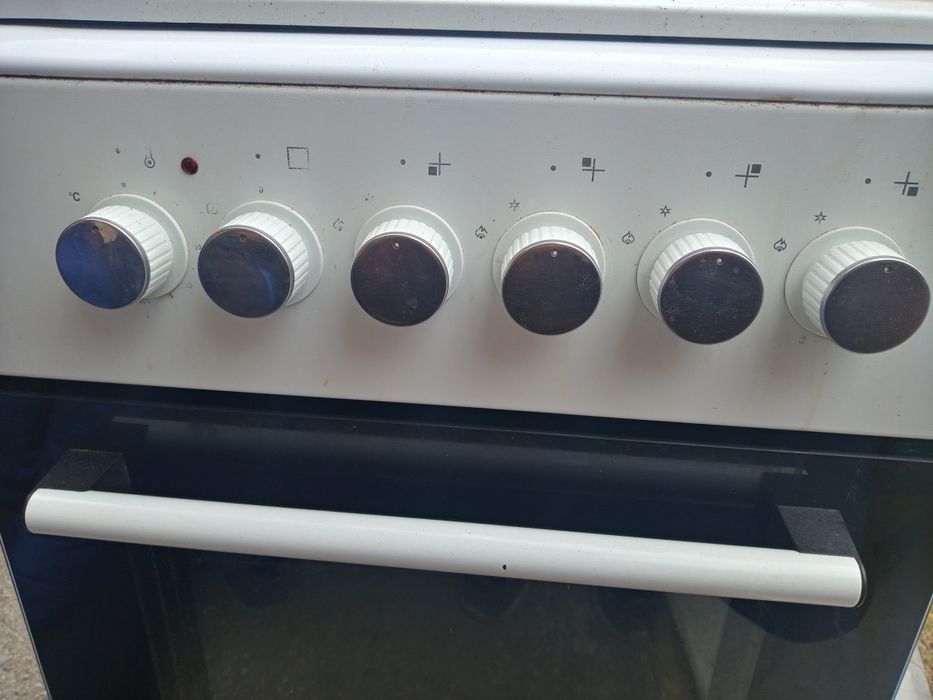 Kuchenka gazowo - elektryczna mpm 54kgm-04 używana