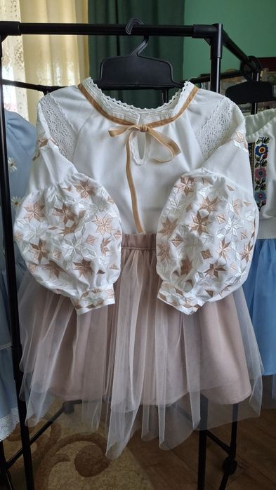 Дитячі вишиванки