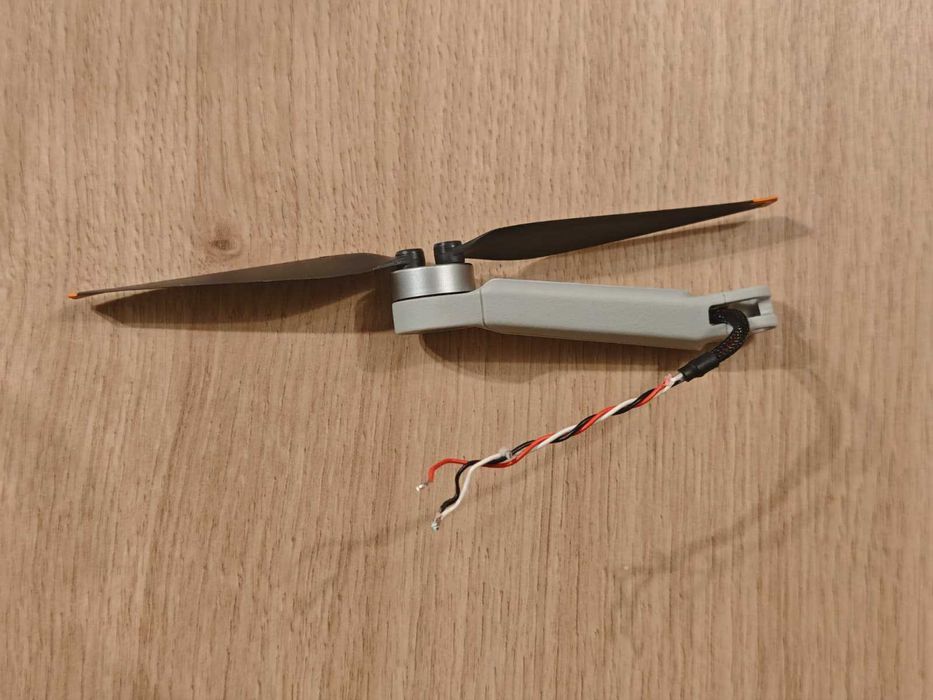 DJI Mini 3 dron ramię prawe tylne prawy tył + śmigiełka naprawa serwis