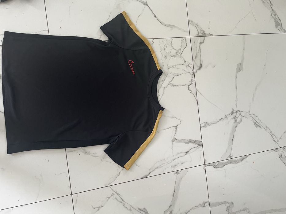 Koszulka Nike  158/170 cm