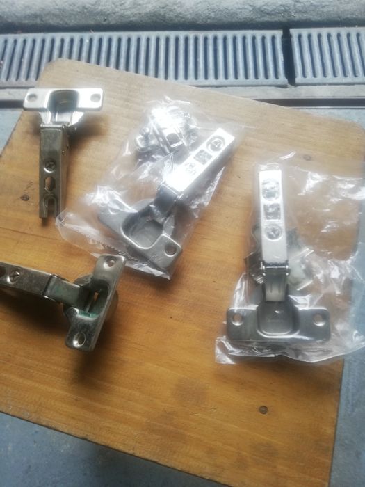 Vendo Dobradiças64740974044034121