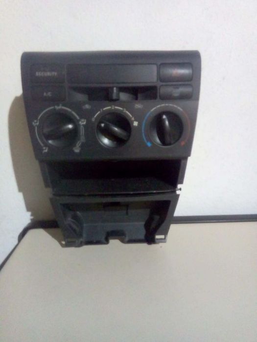 Comando Da Sofagem Toyota Corolla Três Volumes (_E12_)