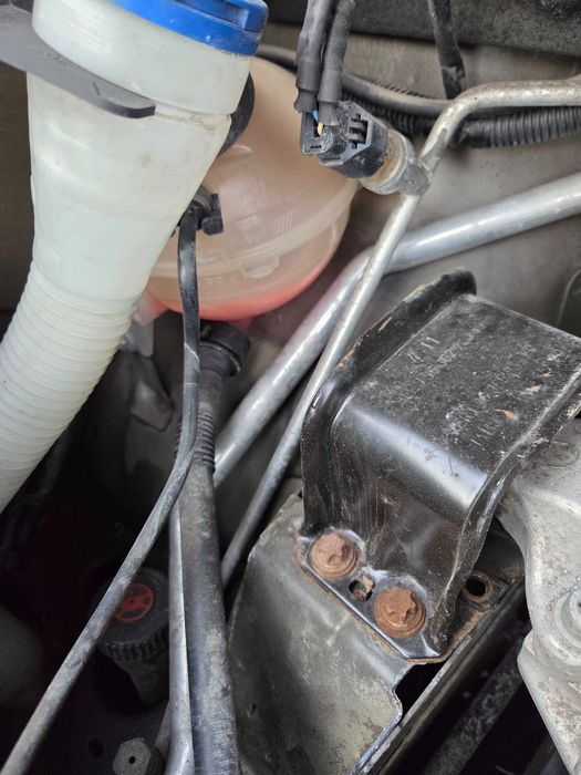 C4 Picasso DS4 silnik 1.6 E-HDI 9HR 82kw/112km wtryski turbo egr pompa