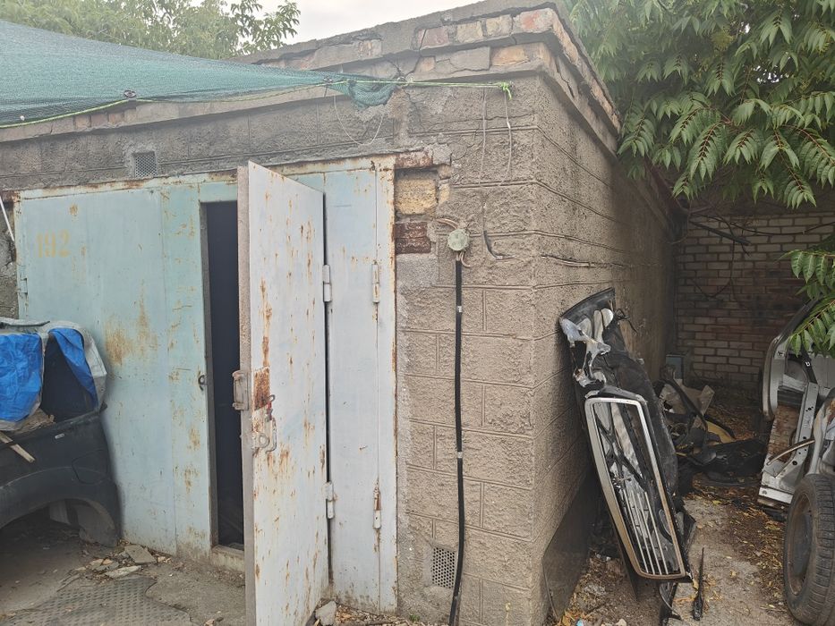 Продам Гараж, НАМИВ (Кооператив Звездинй)