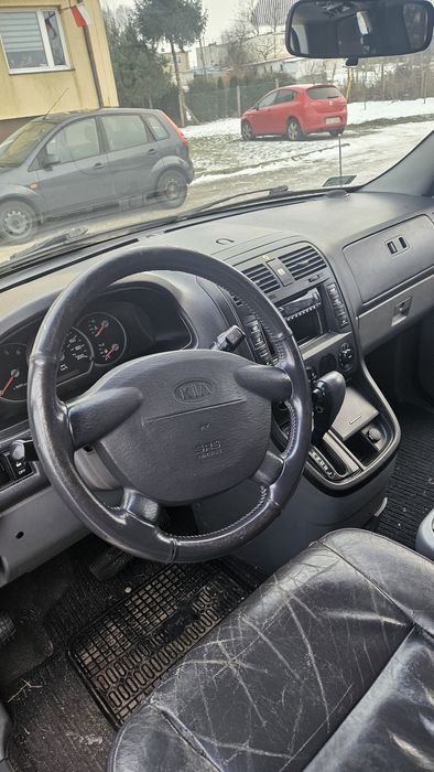 Kia Carnival Minivan -automat