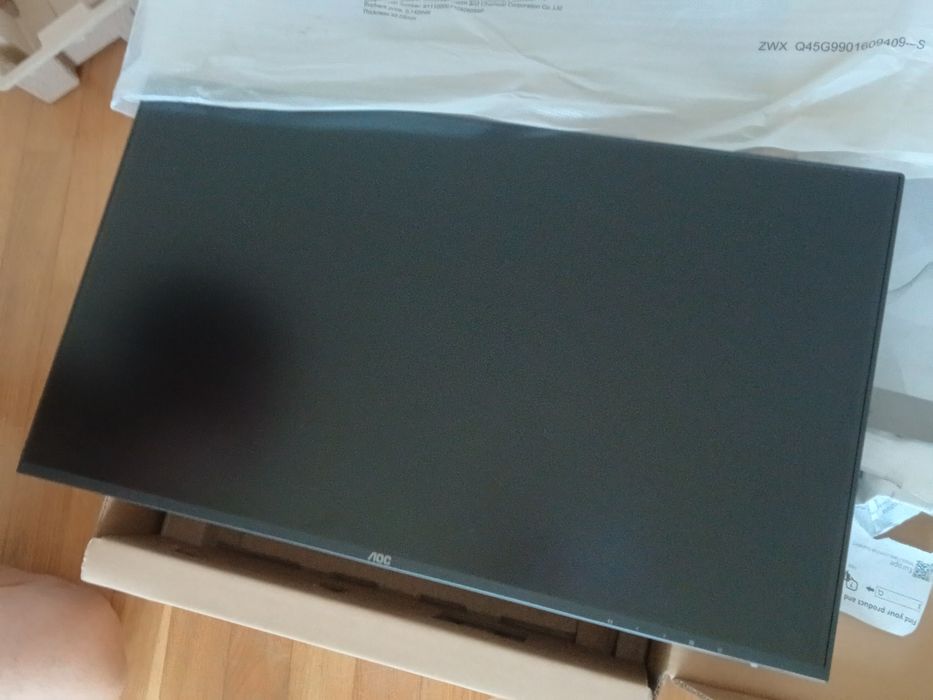 monitor de desktop de 27" polegadas à venda, praticamente novo.Model 27B3HA2