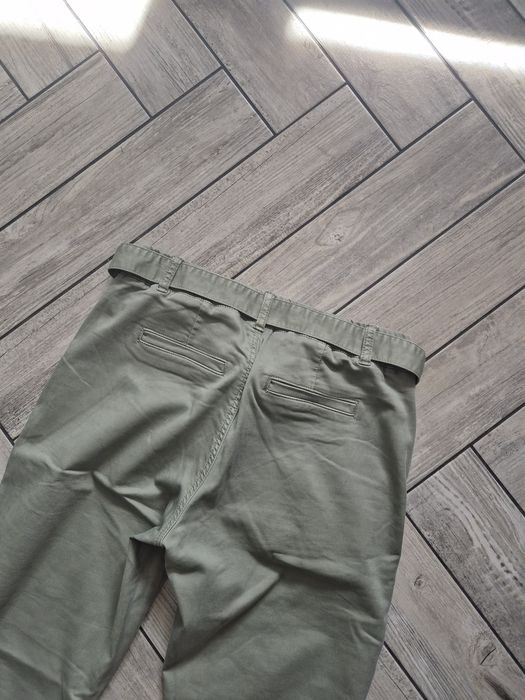 Red Button spodnie joggery khaki S