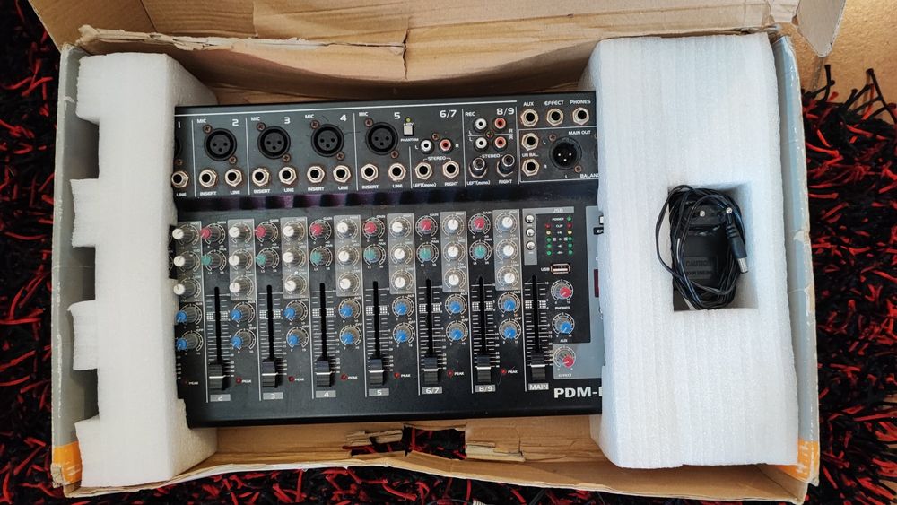 Sound System with Mixing Console64737818890755123