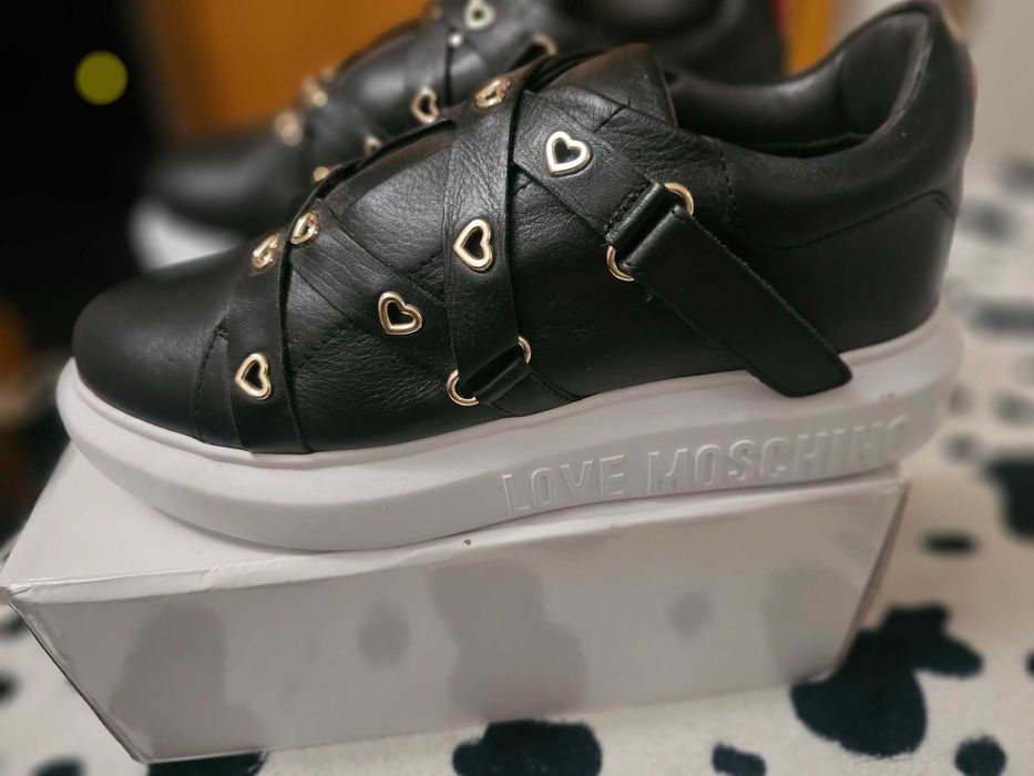 Sapatilhas moschino