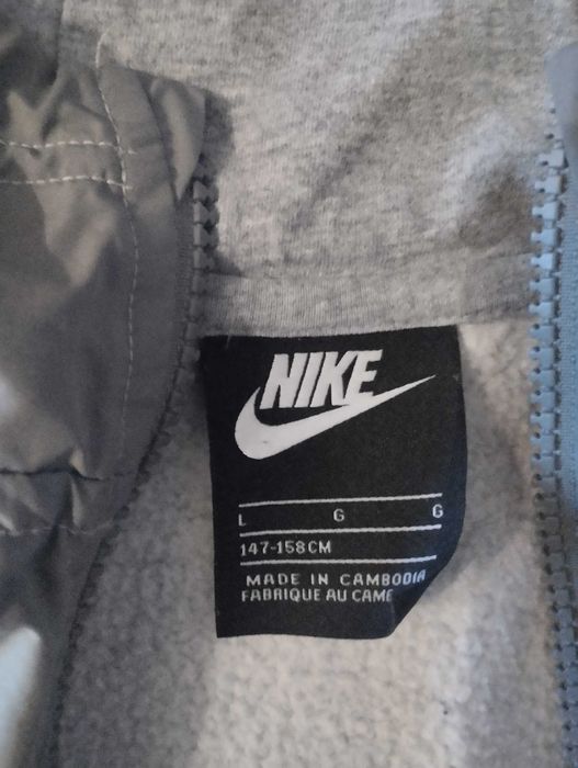 Chelsea Londyn bluza sportowa z kapturem Nike OKAZJA!