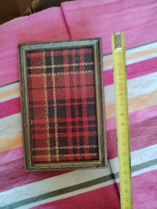 Moldura Antiga medidas nas fotos