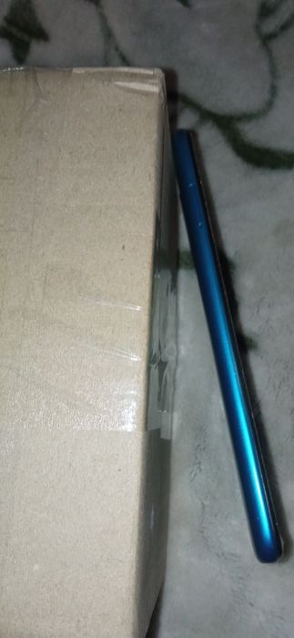 Продам-Xiaomi Redmi-9.    4+1/64gb.