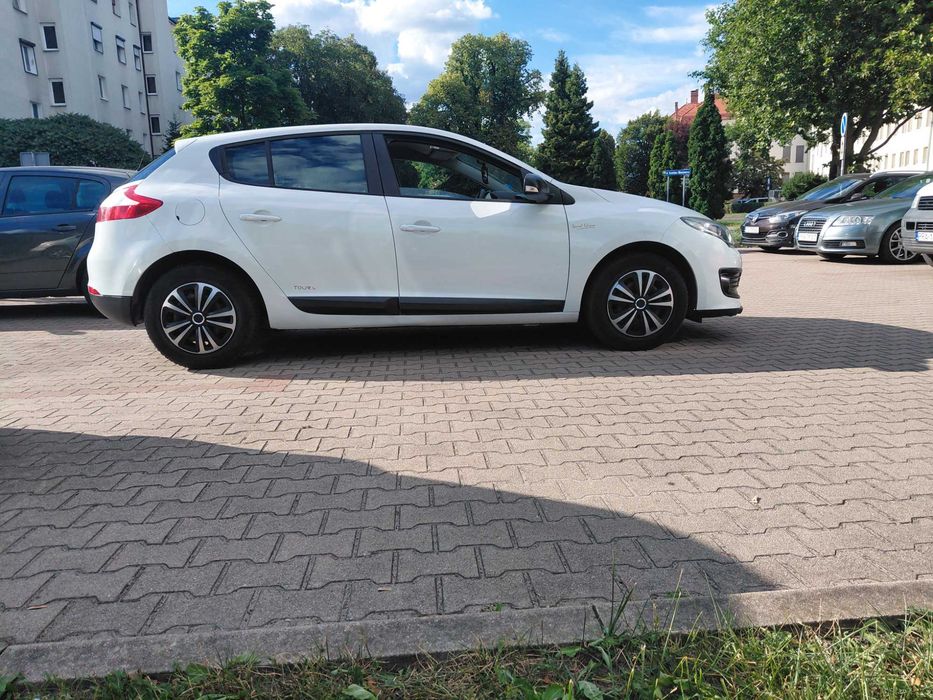 Оголошення з продажу авто