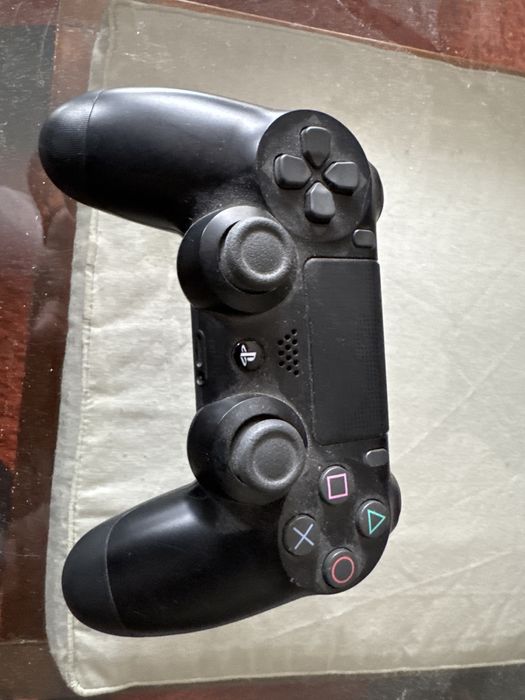 PlayStation VR – PS4 VR Headset + Camera + Black Controller and Camera64729966407171122