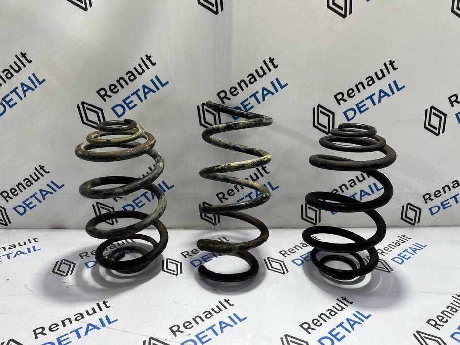 Пружина передня задня підвіски Renault Trafic 3 Рено Трафик 550202870R, 540101014R
