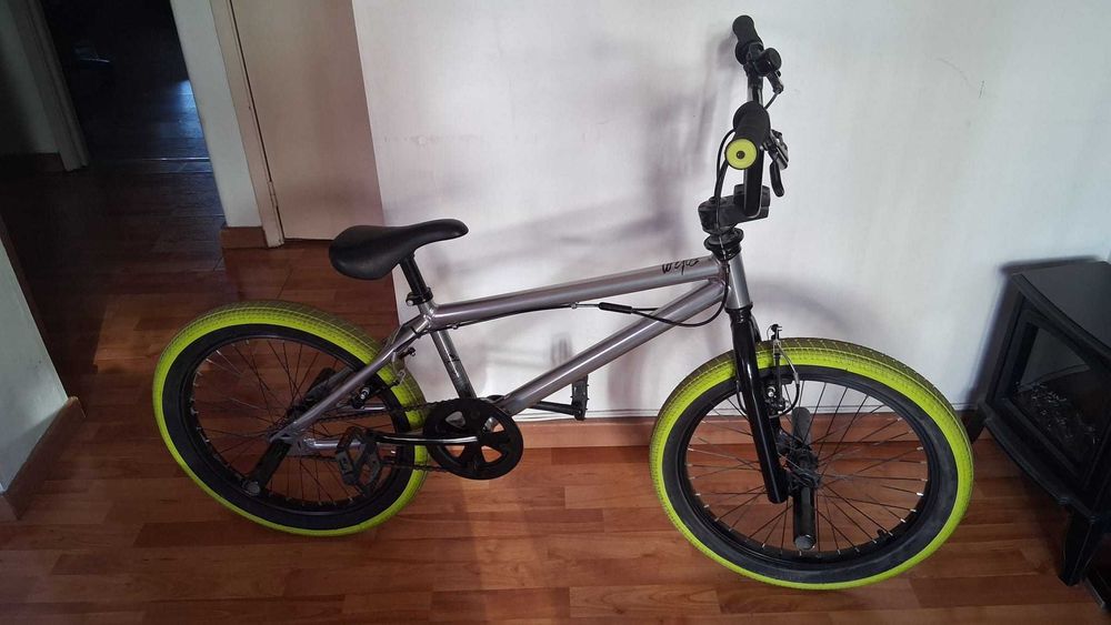 BICICLETA BMX WIPE 500 20 polegadas