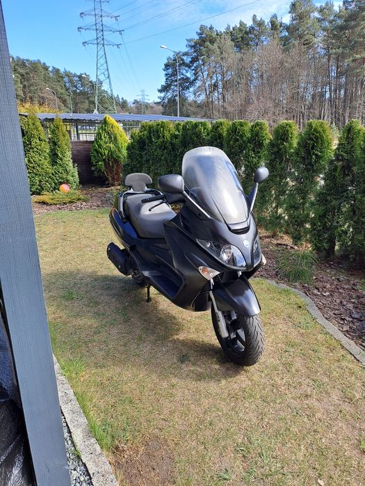 Sprzedam Piaggio xevo 125cm 2016rok
