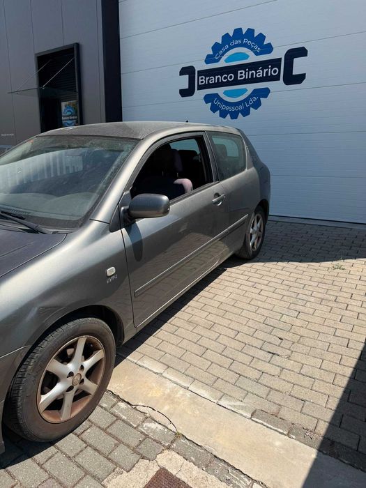 Toyota Corolla 1.6 VVT-i (para peças)