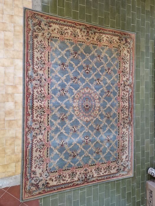 Carpete 100% lã virgem com tratamento anti-traça