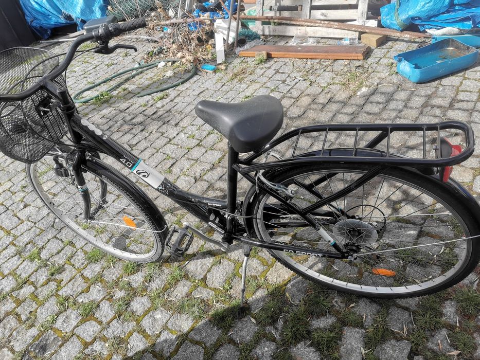 Bicicleta de senhora de passeio