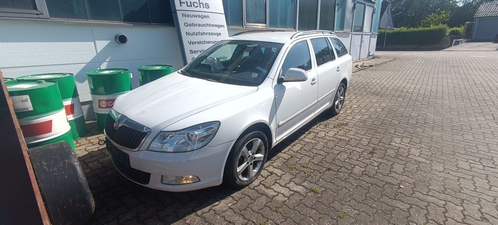 Skoda Octavia 2013r, 2,0 diesel, klimatyzacja