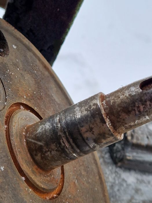 Колінвал Иж Планета