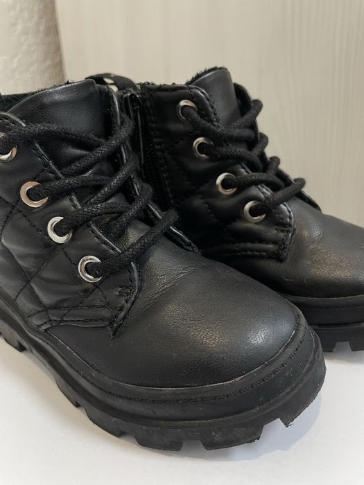 Дитячі черевики H&M