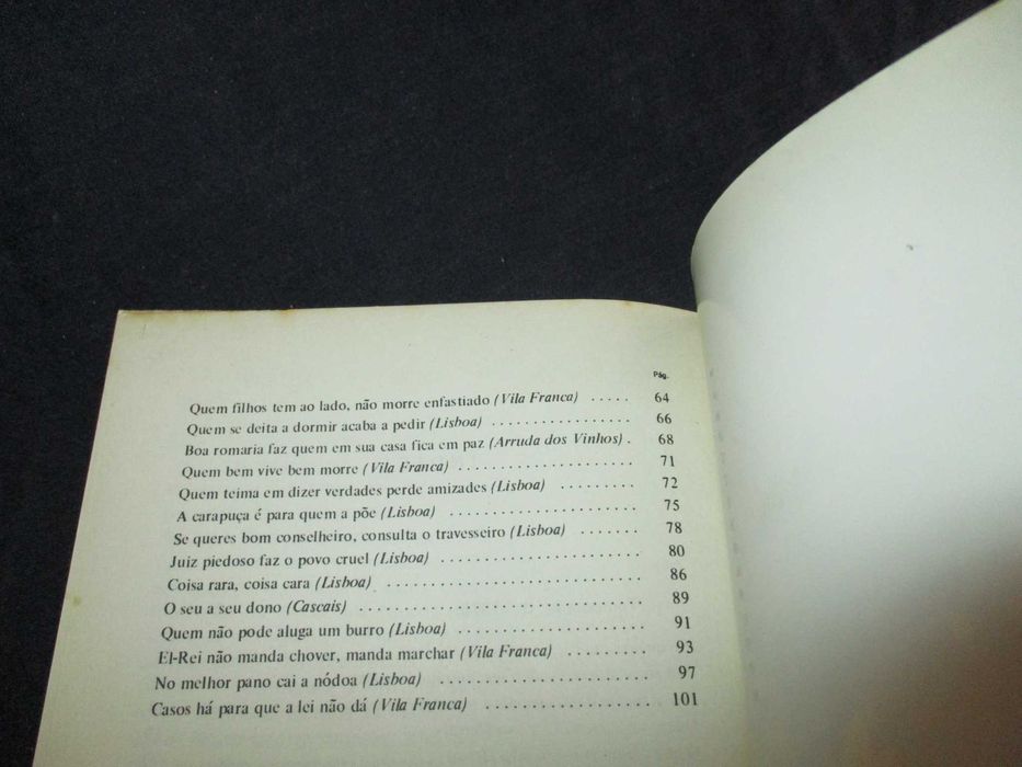 Livro Touros e Provérbios Solilóquio Autografado
