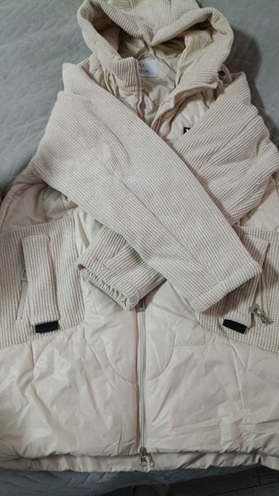 Sprzedam elegancką kurtkę damską .z dodatkami  zamszu