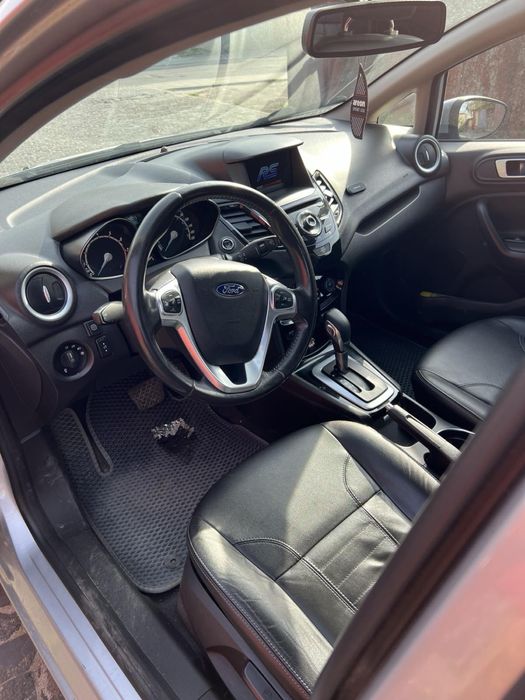Ford Fiesta Titanium
