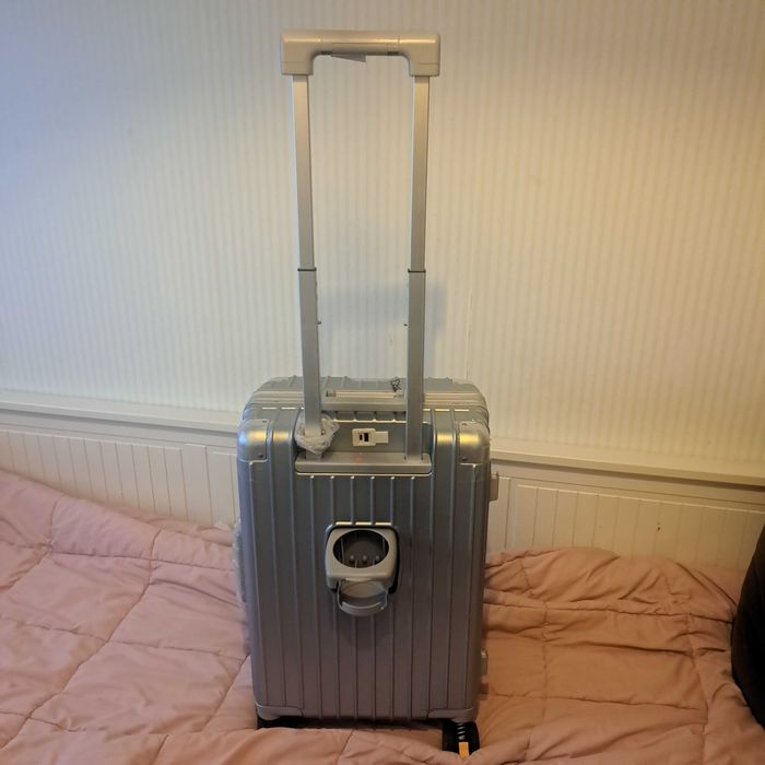 Mala de Cabine com carregador USB e Telemóvel e pousa copo