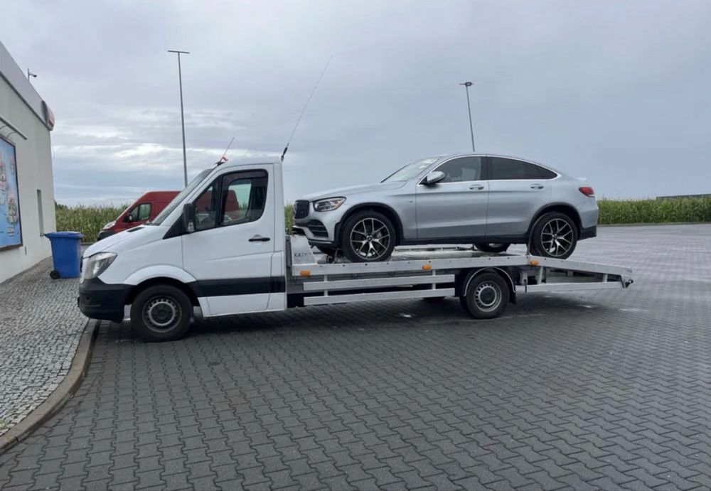 Евакуатор Львів 24/7 Доставка авто по Україні Автовоз Лавета